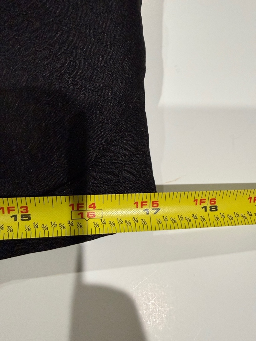 Tulle short sleeved black blazer, Large - Picture 8 of 9
